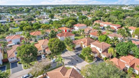 547 NW 47th Way Coconut Creek FL 33063