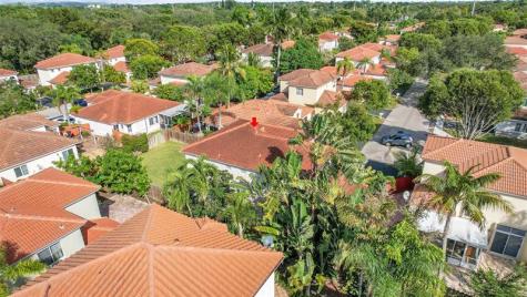 547 NW 47th Way Coconut Creek FL 33063