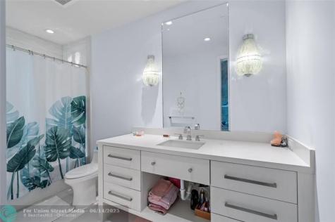 1200 SE 12th Terrace Deerfield Beach FL 33441