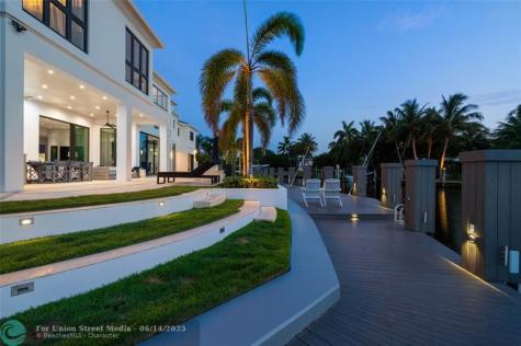 1200 SE 12th Terrace Deerfield Beach FL 33441