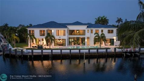 1200 SE 12th Terrace Deerfield Beach FL 33441