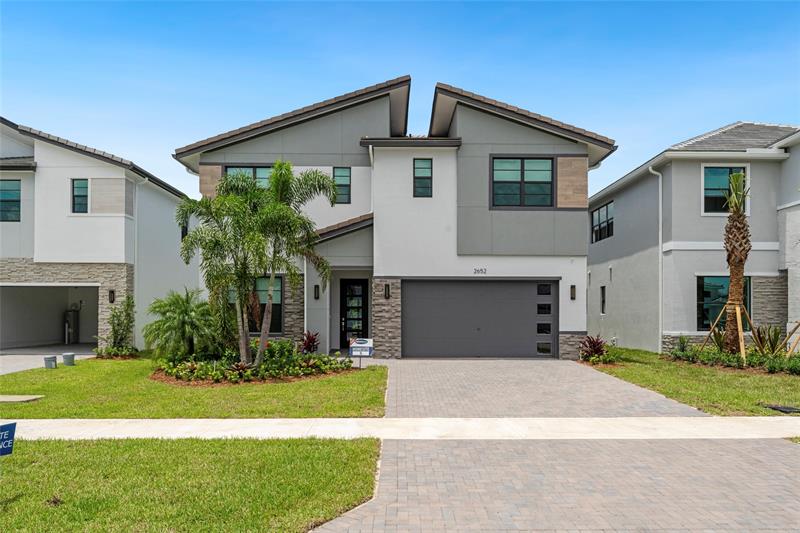 2652 NW 87th Terrace Pembroke Pines FL 33024