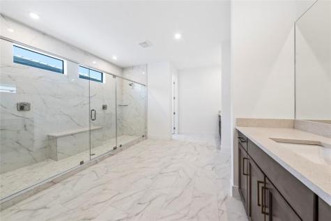 2652 NW 87th Terrace Pembroke Pines FL 33024