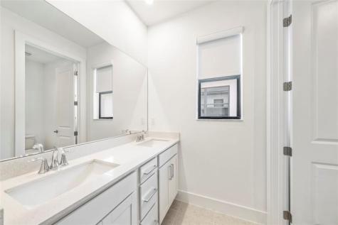 2652 NW 87th Terrace Pembroke Pines FL 33024