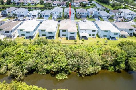 2652 NW 87th Terrace Pembroke Pines FL 33024