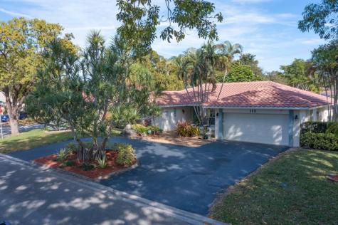 115 SW 97th Terrace Coral Springs FL 33071