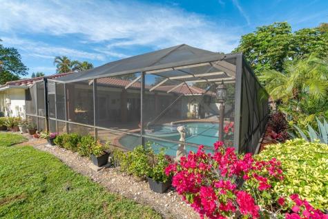 115 SW 97th Terrace Coral Springs FL 33071