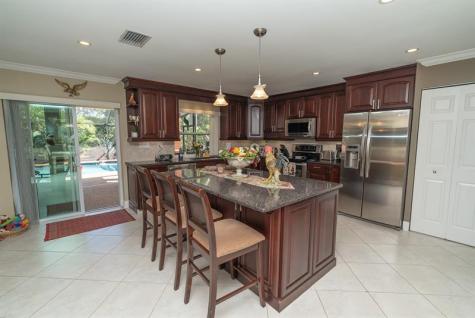 115 SW 97th Terrace Coral Springs FL 33071