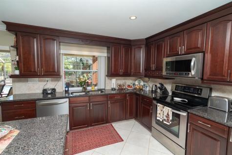 115 SW 97th Terrace Coral Springs FL 33071