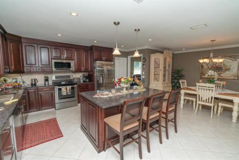 115 SW 97th Terrace Coral Springs FL 33071