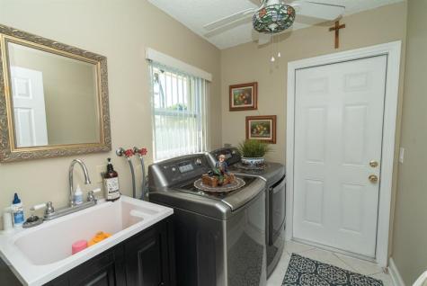 115 SW 97th Terrace Coral Springs FL 33071