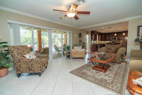 115 SW 97th Terrace Coral Springs FL 33071