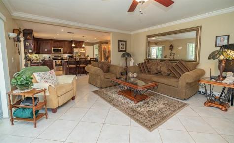 115 SW 97th Terrace Coral Springs FL 33071