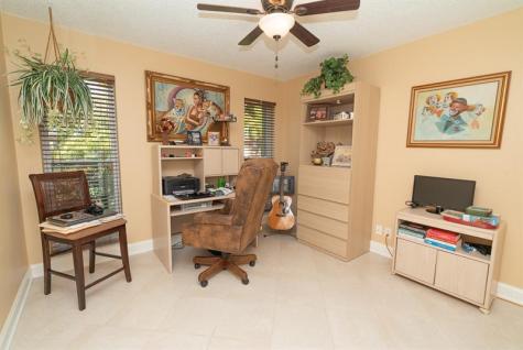 115 SW 97th Terrace Coral Springs FL 33071