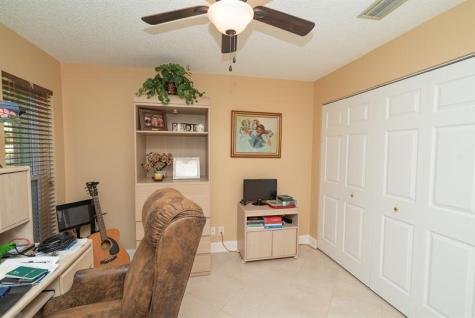 115 SW 97th Terrace Coral Springs FL 33071