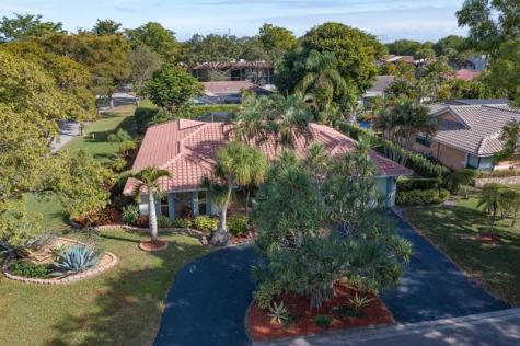 115 SW 97th Terrace Coral Springs FL 33071