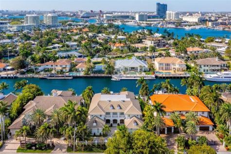 2520 Del Lago Drive Fort Lauderdale FL 33316