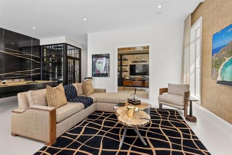 2520 Del Lago Drive Fort Lauderdale FL 33316