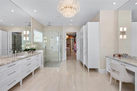 2520 Del Lago Drive Fort Lauderdale FL 33316