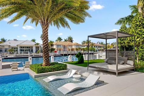 2520 Del Lago Drive Fort Lauderdale FL 33316