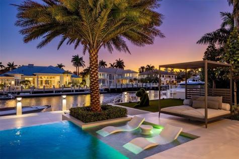 2520 Del Lago Drive Fort Lauderdale FL 33316