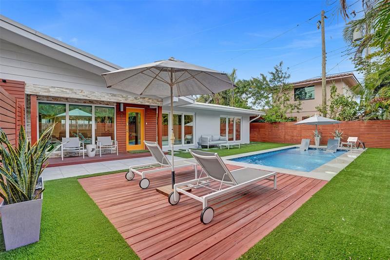 2111 N Ocean Boulevard Pompano Beach FL 33062