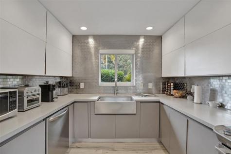 2111 N Ocean Boulevard Pompano Beach FL 33062