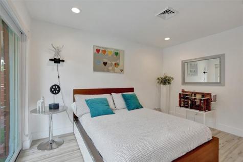 2111 N Ocean Boulevard Pompano Beach FL 33062