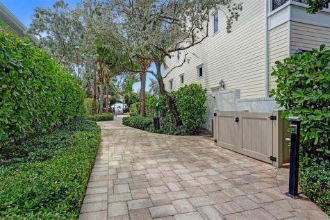 2111 N Ocean Boulevard Pompano Beach FL 33062