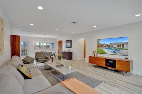 2111 N Ocean Boulevard Pompano Beach FL 33062