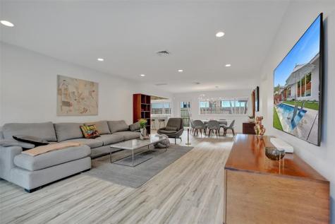 2111 N Ocean Boulevard Pompano Beach FL 33062