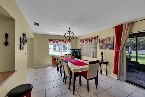 9802 NW 75th Court Tamarac FL 33321