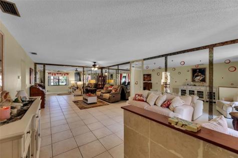 9802 NW 75th Court Tamarac FL 33321