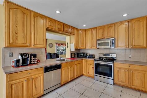 9802 NW 75th Court Tamarac FL 33321