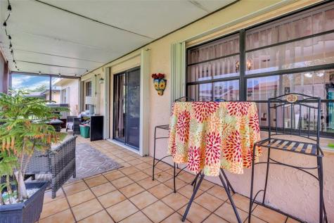 9802 NW 75th Court Tamarac FL 33321