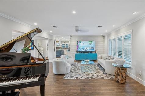 2131 NE 15th Terrace Wilton Manors FL 33305