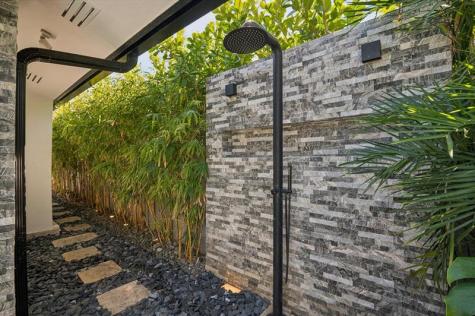 2131 NE 15th Terrace Wilton Manors FL 33305