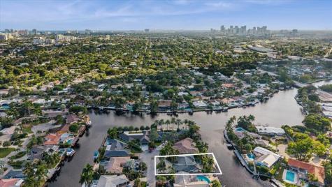 2131 NE 15th Terrace Wilton Manors FL 33305