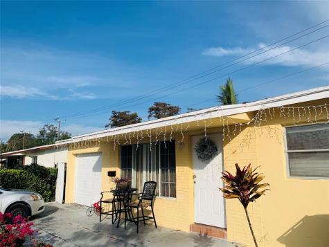 6231 SW 8th Street North Lauderdale FL 33068
