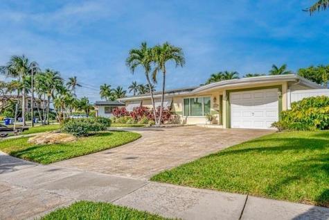 1131 SE 5th Avenue Pompano Beach FL 33060