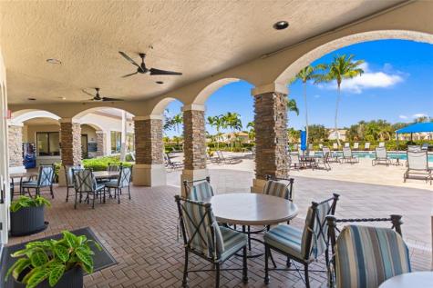 11577 Ponywalk Trail Boynton Beach FL 33473