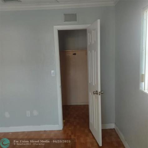 Lauderdale Lakes FL 33311