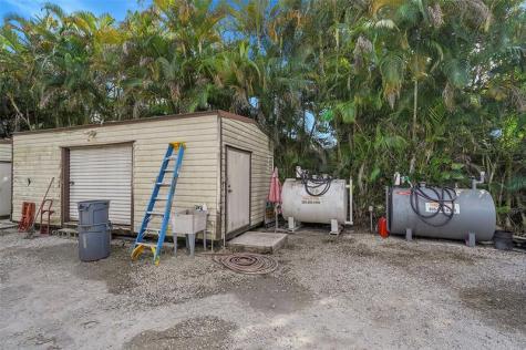 4860 SW 61st Avenue Davie FL 33314