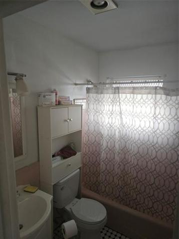 832 NE 22nd Drive Wilton Manors FL 33305