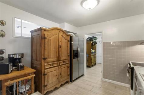 497 NW 47th Court Oakland Park FL 33309