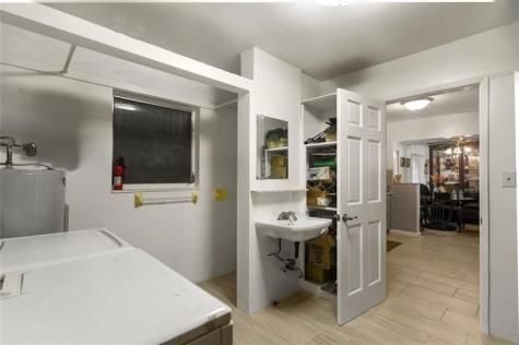 497 NW 47th Court Oakland Park FL 33309