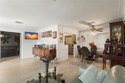 497 NW 47th Court Oakland Park FL 33309