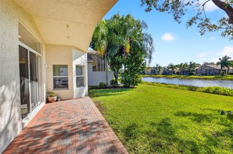 9870 Casa Mar Drive Lake Worth FL 33467