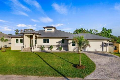 1371 Cumberland Road Venice FL 34293
