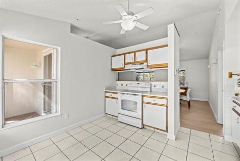 1533 SE Minorca Avenue Port St Lucie FL 34952
